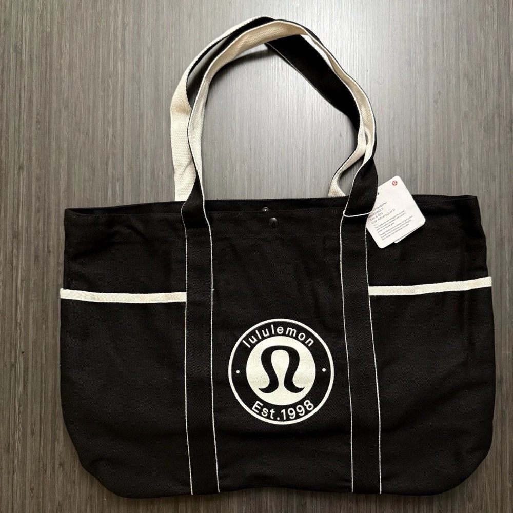 Lululemon Daily Multi Pocket Canvas Tote Bag